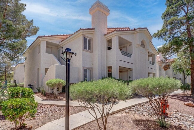 Building Photo - 7905 Idledale Ct