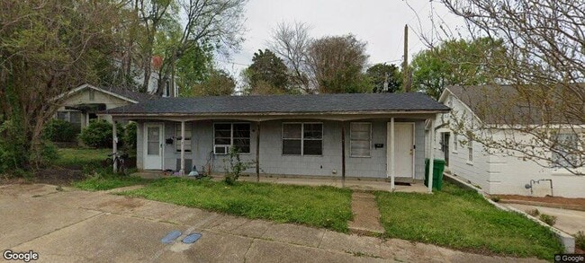 Primary Photo - 811 2nd Ave N