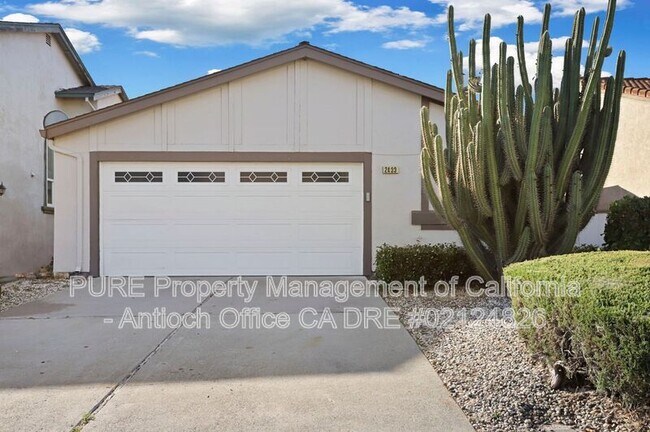 Building Photo - 2433 Sequoia Dr