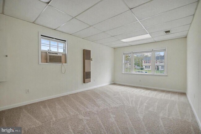 Building Photo - 2504 Korvale Ln