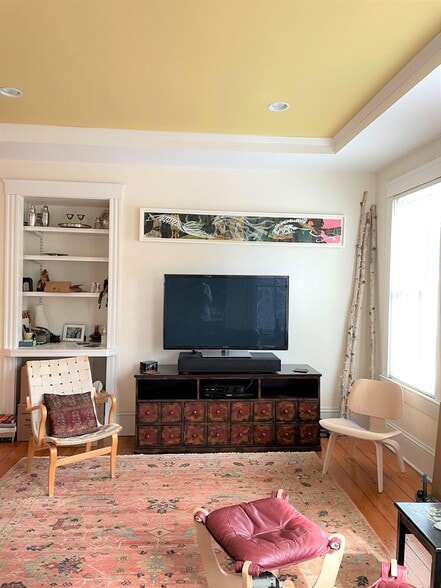 Building Photo - 30 Healey St