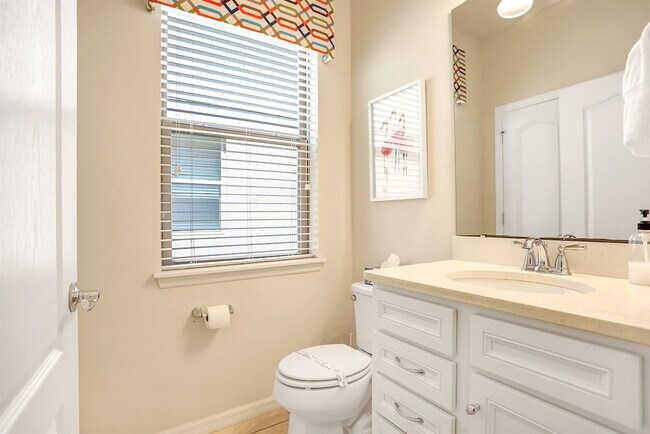 Building Photo - 5548 Misty Oak Cir