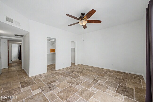 Building Photo - 5134 N 78th Pl