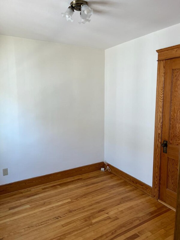 Building Photo - 40 Fairfax Rd