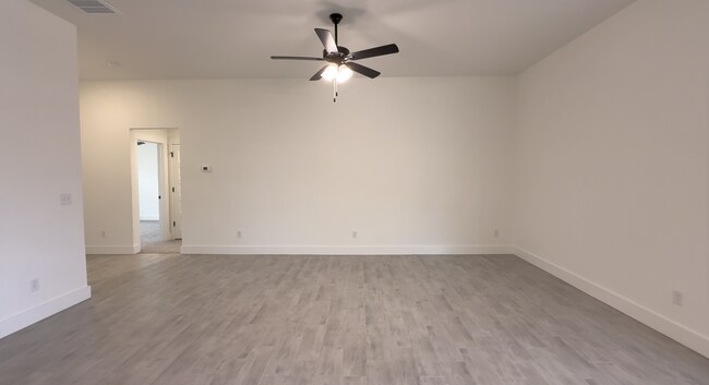 Building Photo - 3700 N Wiley Dr