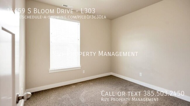 Building Photo - 14659 Bloom Dr