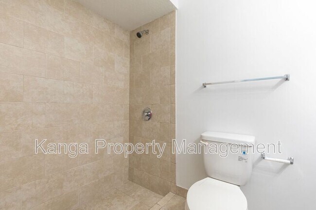 Building Photo - 3525 NW 114th Ln