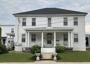Building Photo - 700 Main St