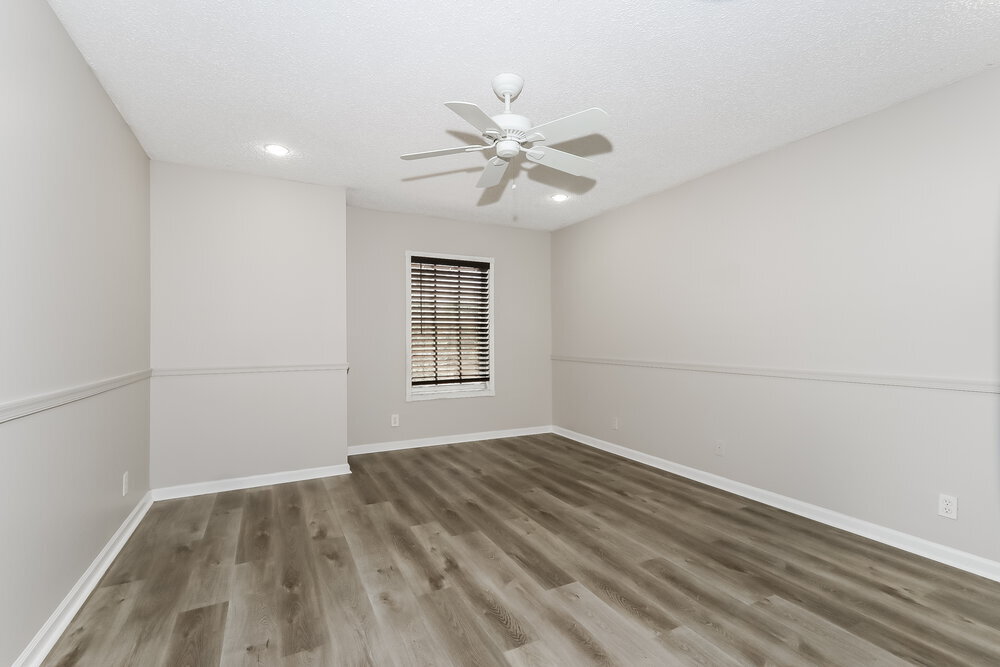 Building Photo - 6587 Rainwood Cove Ln