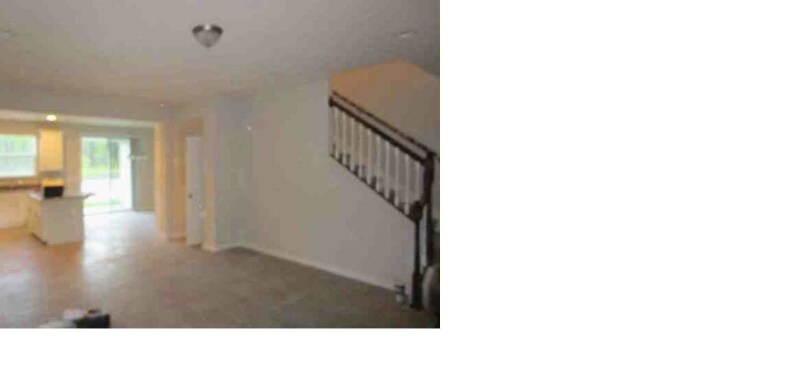 Building Photo - 319 Richmond Dr