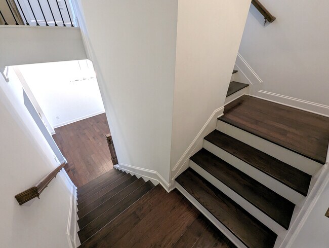 Building Photo - 146 Brindle Ln