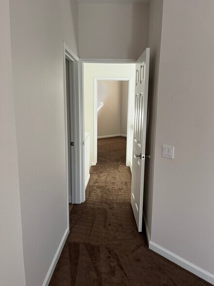 Building Photo - 28277 Via Luis