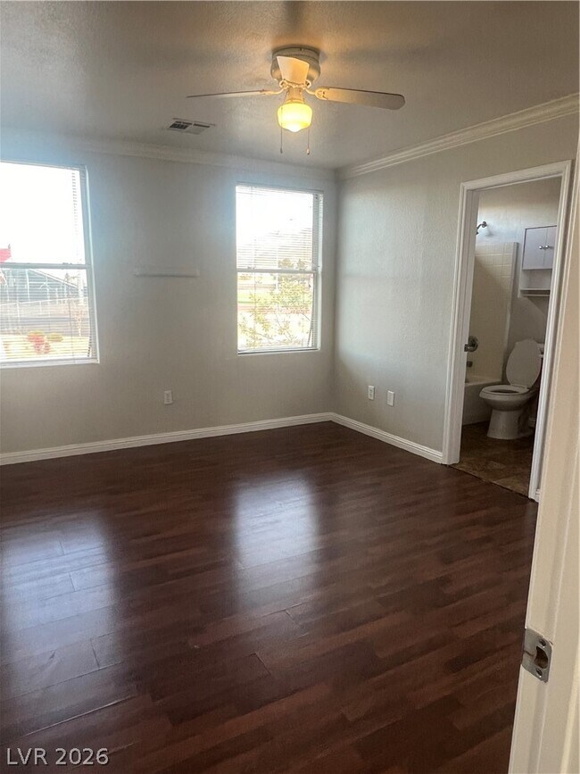 Building Photo - 6528 E Marco Vista Ave