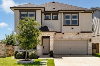 Building Photo - 13022 Bloomington Dr