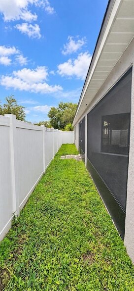 Building Photo - 6601 Thackston Dr