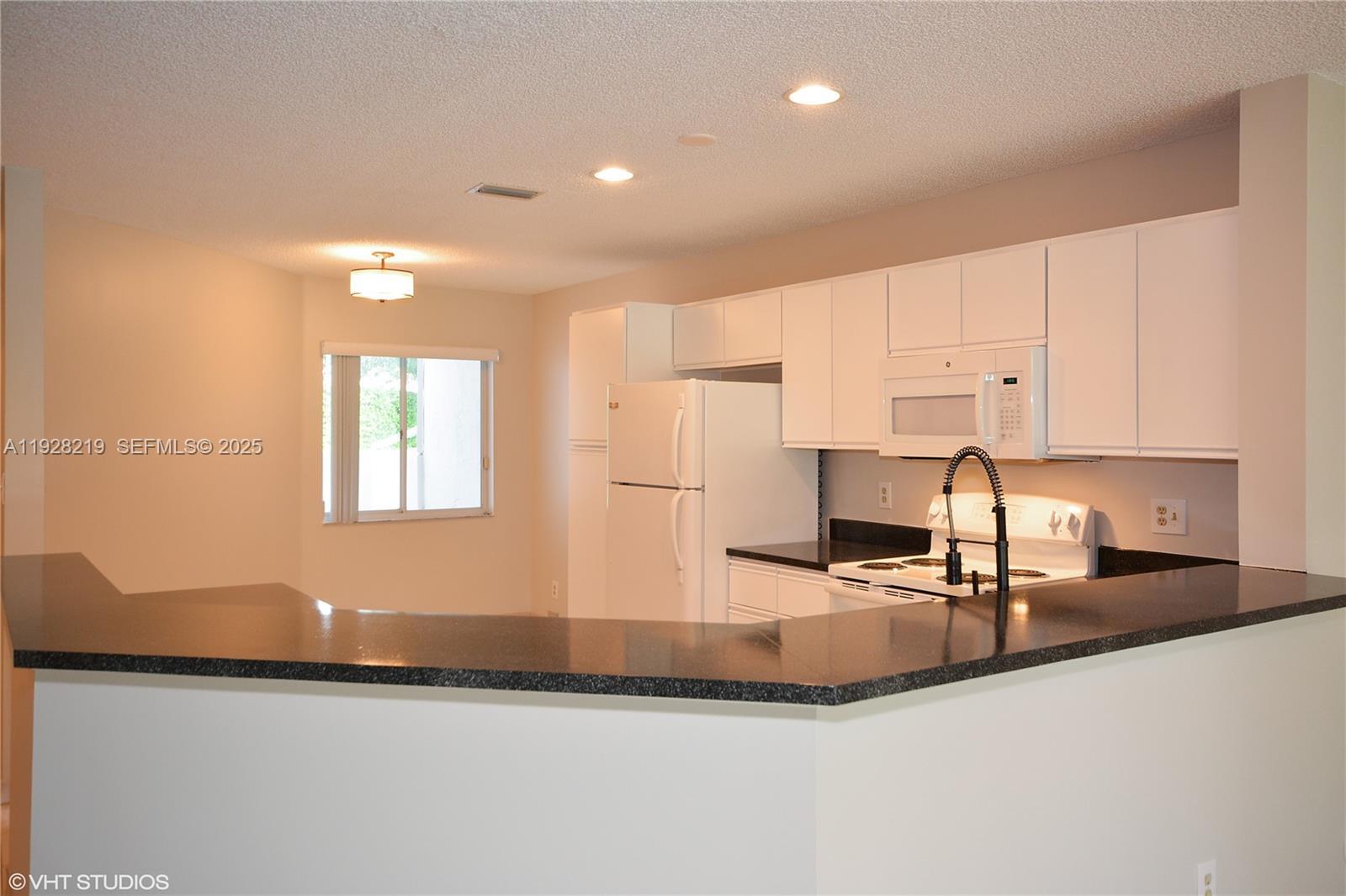 Building Photo - 6215 Old Court Rd