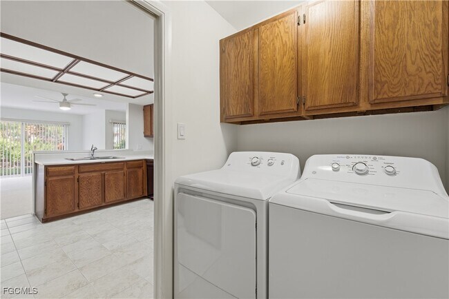 Building Photo - 4150 Belair Ln