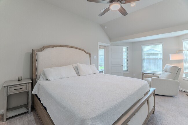 Building Photo - 22035 Juniper Crossing Dr