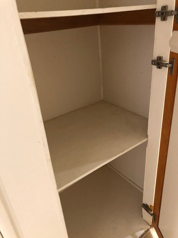 Building Photo - 5449 Bain St