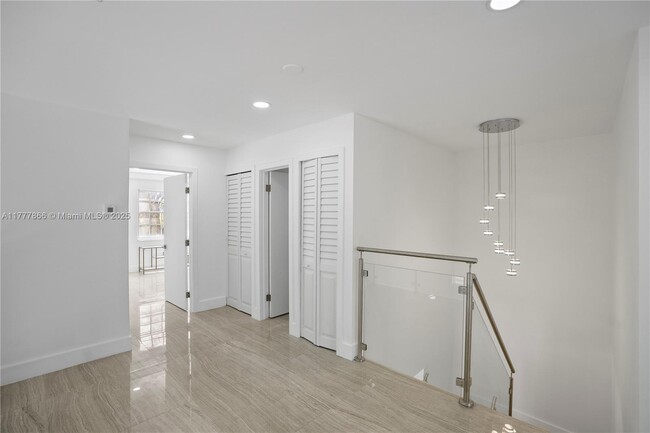 Building Photo - 12894 SW 60th Terrace