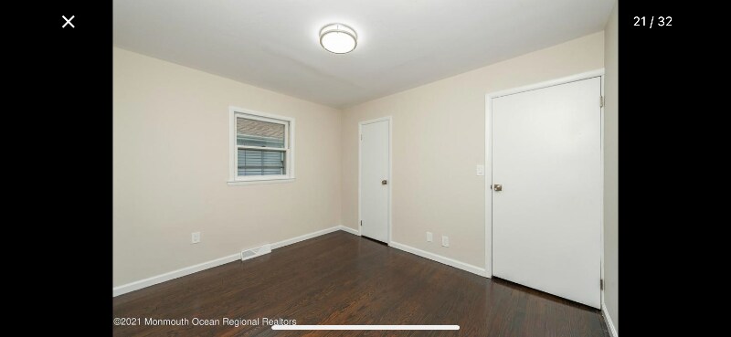 Building Photo - 68 Monroe Ave