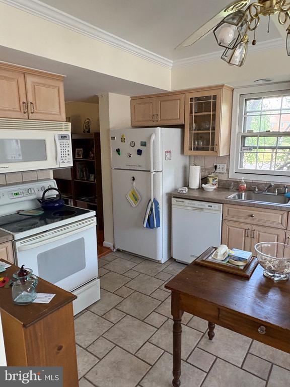 Building Photo - 6602 Deer Gap Ct