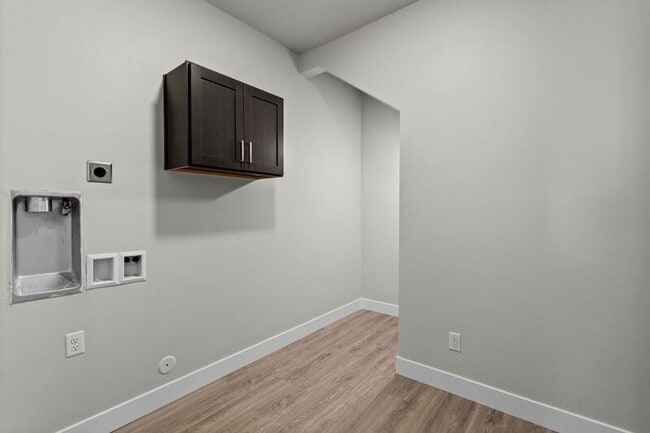 Building Photo - 2078 W. 320 S.