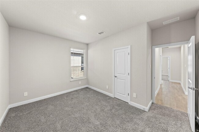 Building Photo - 14405 Antlia Dr