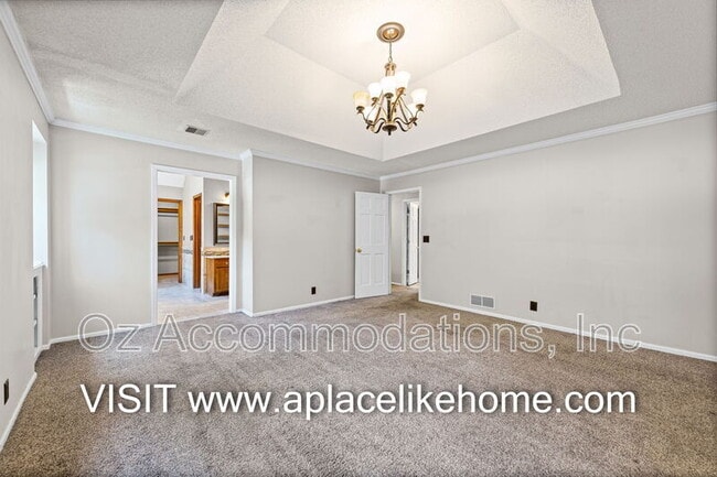 Building Photo - 10508 Reeder St