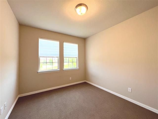 Building Photo - 1331 Bailey Ln