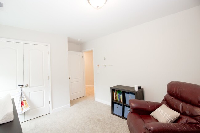 Building Photo - "Spacious 4 Bed, 2.5 Bath Rental in Vass, ...