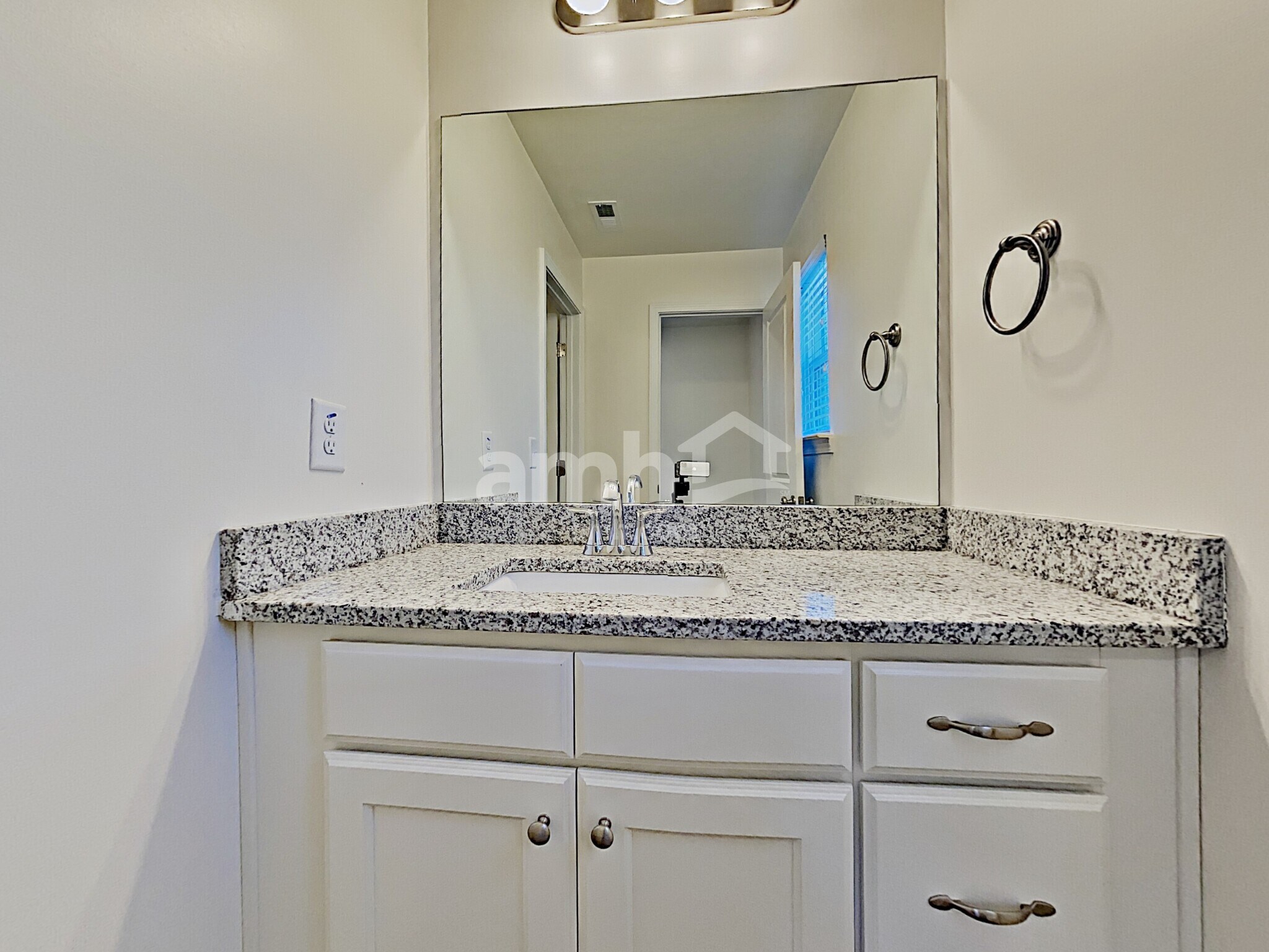 Building Photo - 134 McBee St