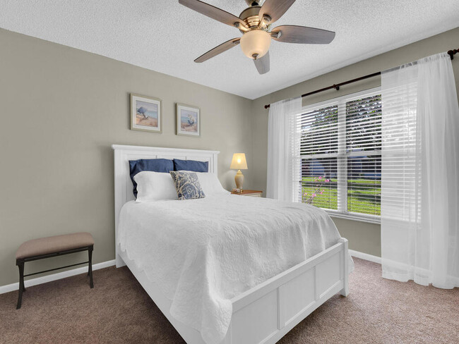 Building Photo - 6815 Sandtrap Dr