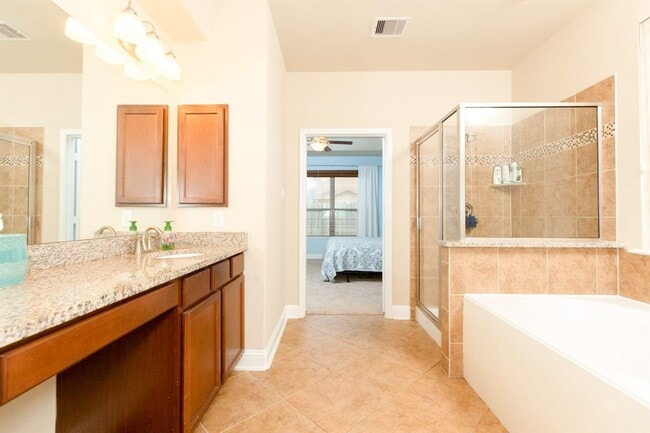 Building Photo - 9507 Bosque Hills Ct