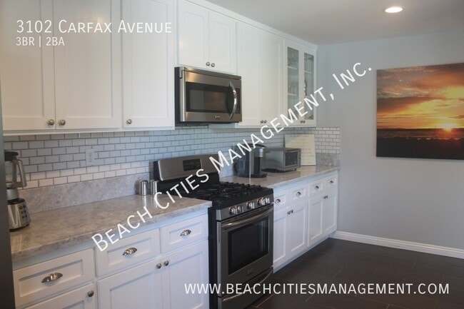 Building Photo - 3102 Carfax Ave