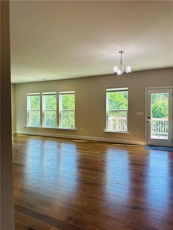 Building Photo - 4800 Sierra Creek Dr NE
