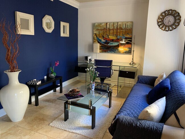 Building Photo - Meridian-FURNISHED 2 BDR /2 BATH + Den Lux...
