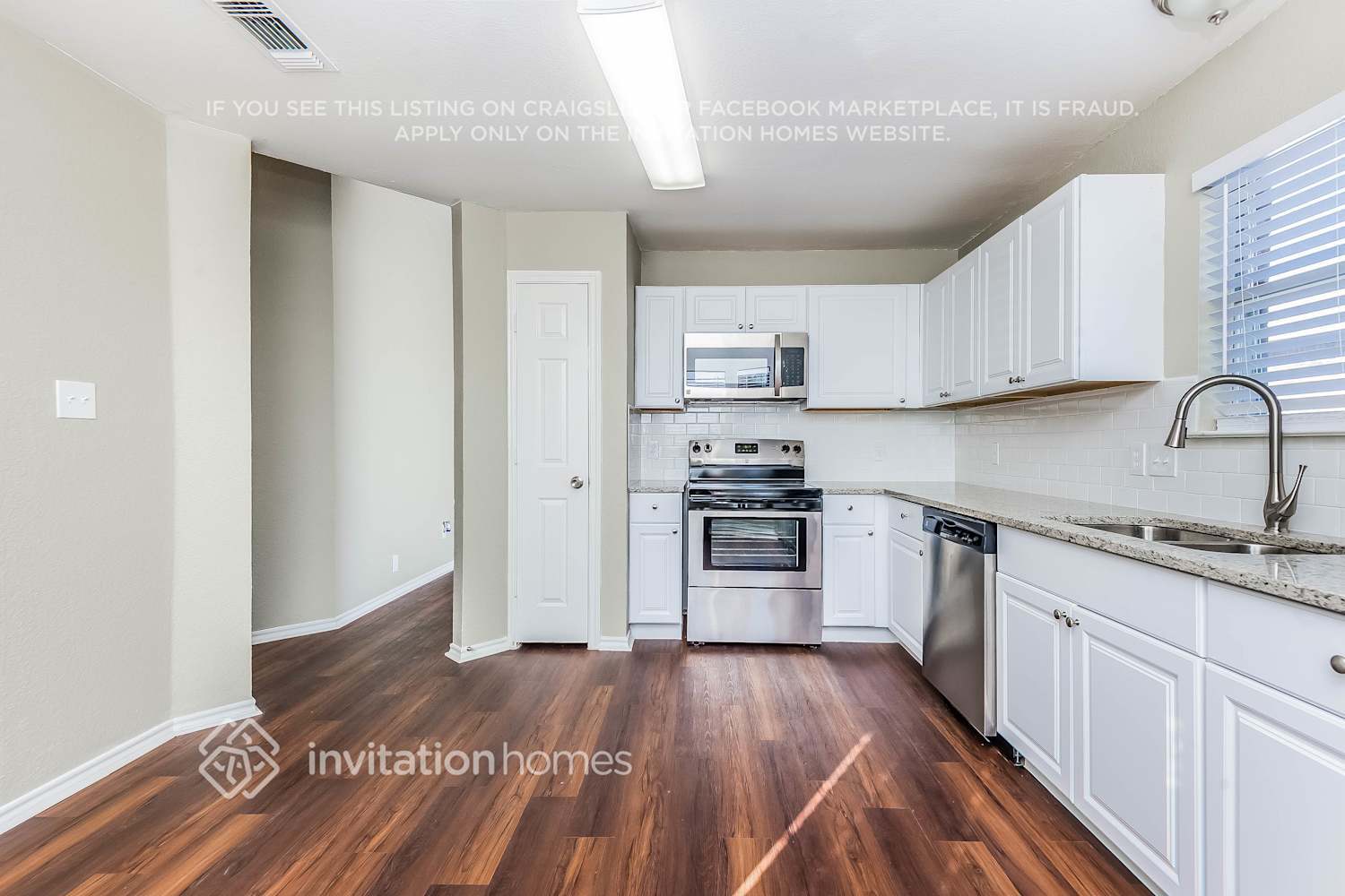 Building Photo - 8175 Spruce Valley Dr