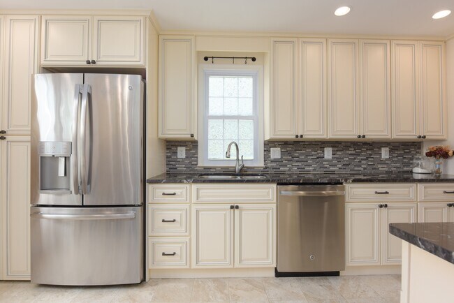 Building Photo - 2901 Marsala Ct