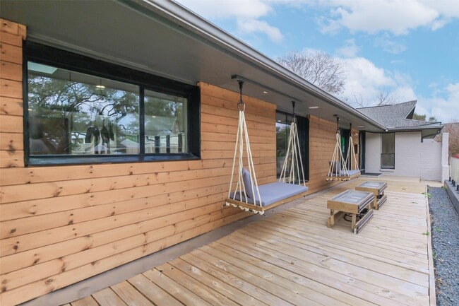 Building Photo - 7810 Nairn St