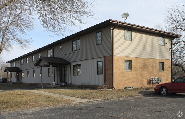 Building Photo - 421 Oakland Ave