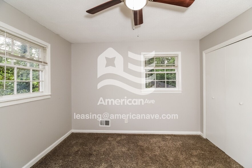 Building Photo - 194 Waterford Dr