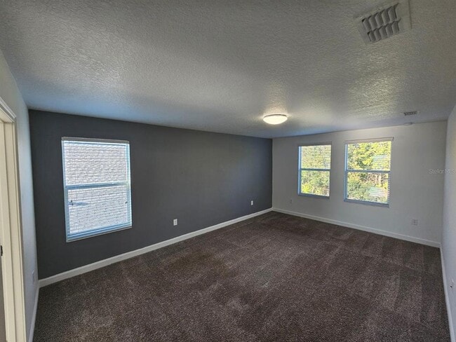 Building Photo - 3059 Beaver Creek Dr