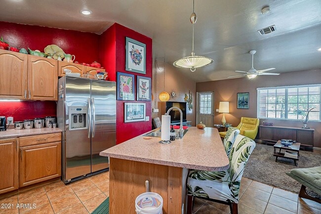 Building Photo - CUTE 2 Bedroom 1 Bath bungalow in Sunnyslope with full casita