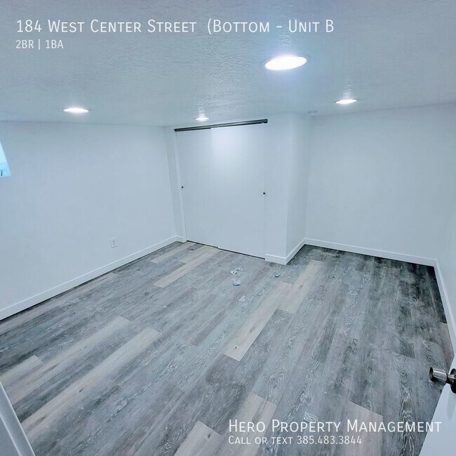 Building Photo - 184 W Center St