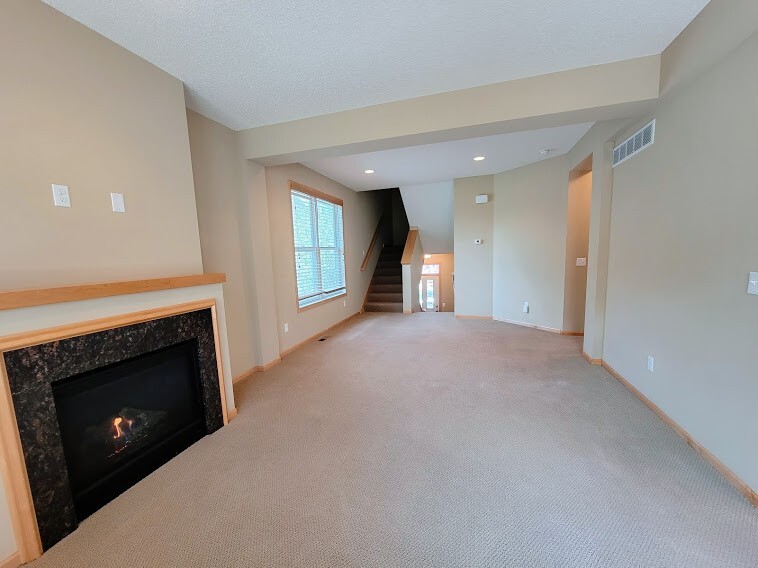 Building Photo - 10747 Falling Water Ln