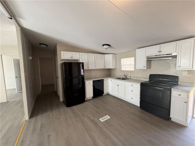 Building Photo - 129 Asa Dorsey Rd