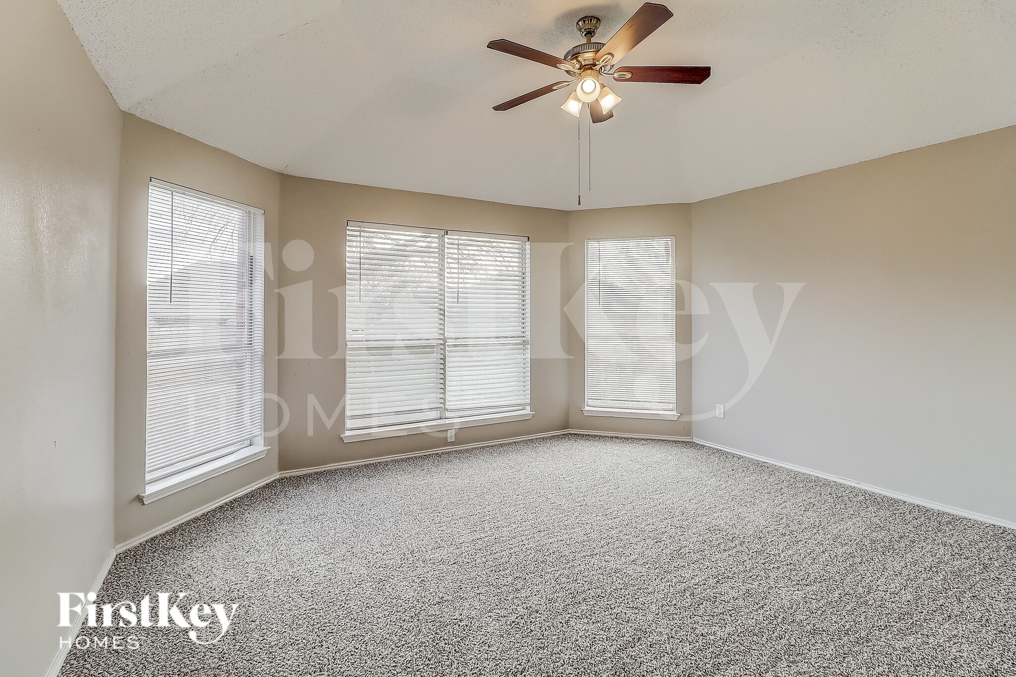Building Photo - 912 Winterbury Ct