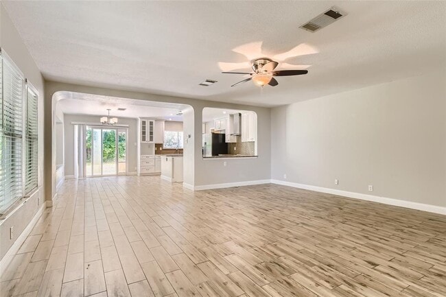 Building Photo - 1236 Dexford Dr