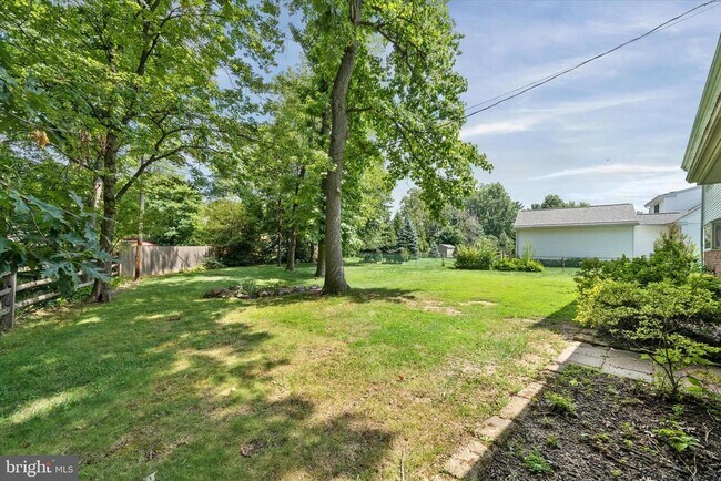 Building Photo - 4 Malvern Ct